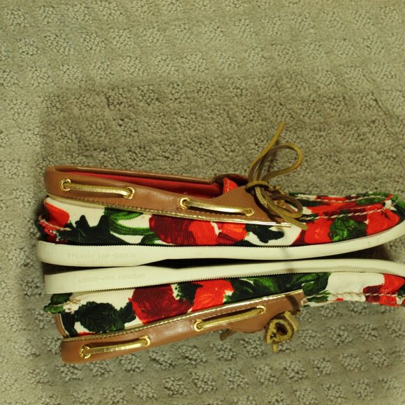 MILLY for Sperry Wm Size 10M Top-Sider Red Floral Topsider Canvas Boat Shoe - Picture 4 of 6